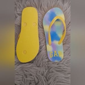 Gap girls flip flop